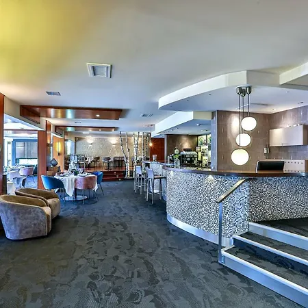 Le Pre De La Cure Hotel