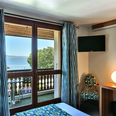 Hotel Le Pre De La Cure