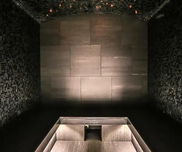 Hotel Le Pre De La Cure